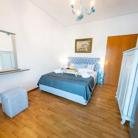 Xenia Apartment Nea Iraklitsa Exterior photo