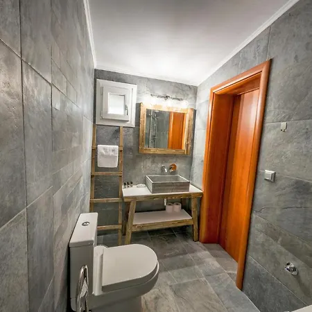 Xenia Apartment Nea Iraklitsa Exterior photo