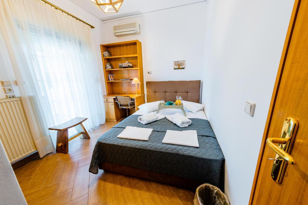 Xenia Apartment *
