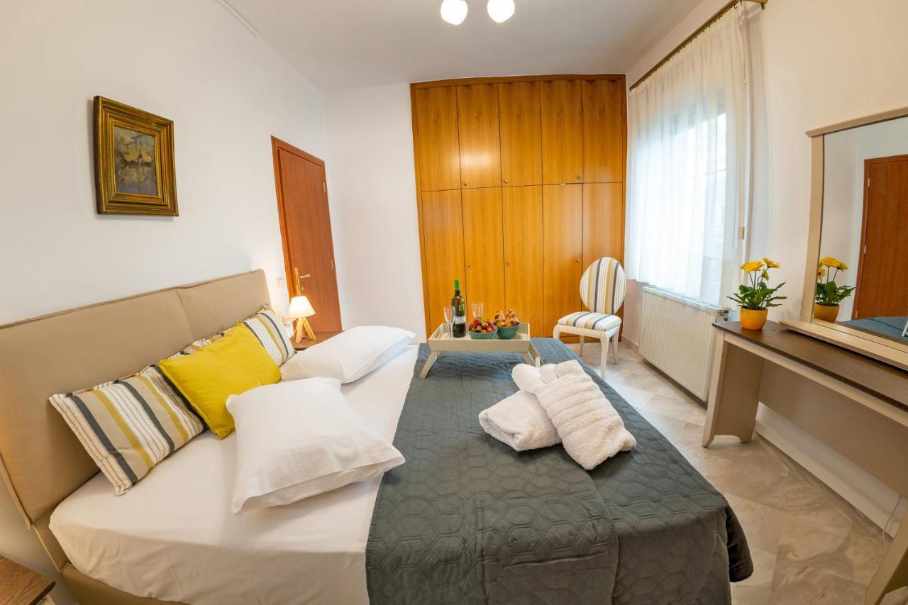 Xenia Apartment Nea Iraklitsa